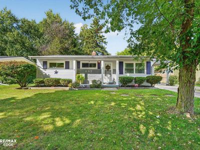 Property at 307 Sequoia Dr, Davison, MI