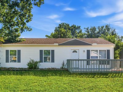 1240 Bahama Dr