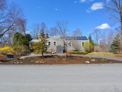 41 Flint Rd