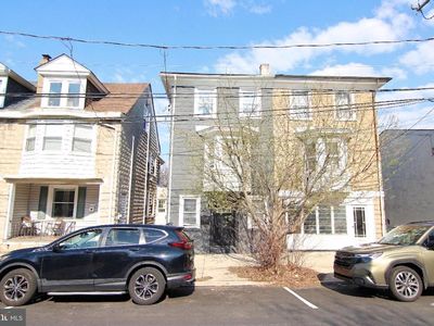 14 Maple St