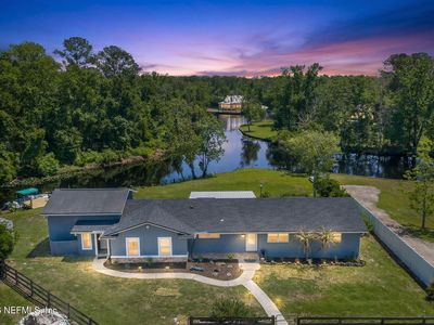 1738 OAK GROVE Circle