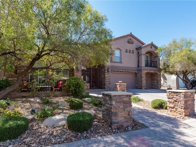 4001 Abernethy Forest Pl