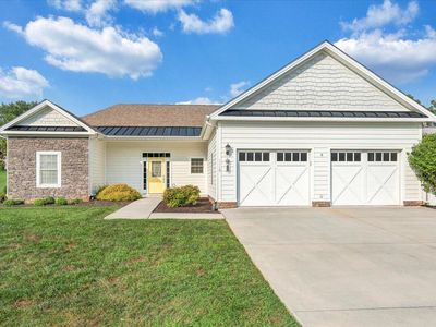 1119 Parkhall Rd
