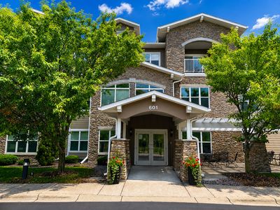 601 Levander Way APT 320