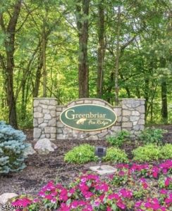 2207 Pierce Ln BLDG 2 #2207