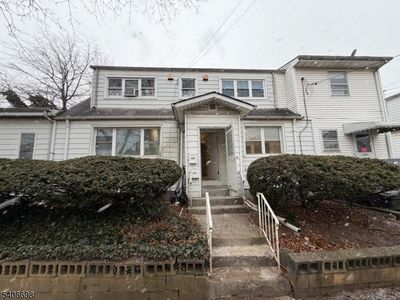 434 Richmond St
