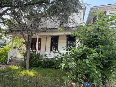 23 E Parkwood Dr