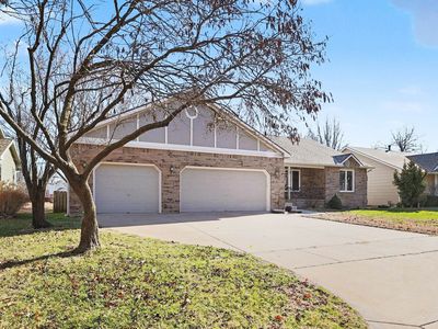 322 S Circle Lake Cir