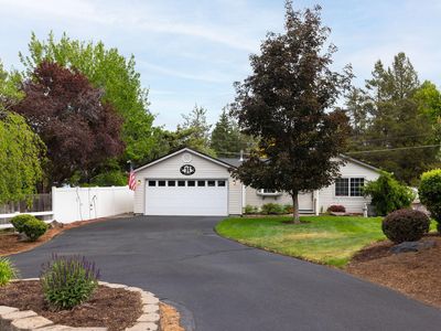 1740 SE Karena Ct