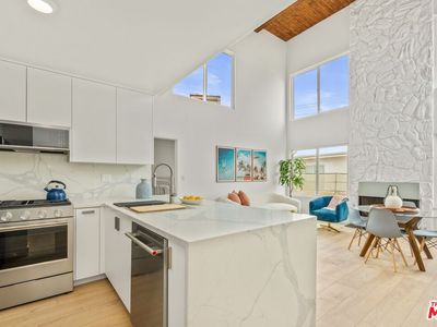 16 Quarterdeck St Unit 301