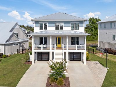 729 Waterstone Drive