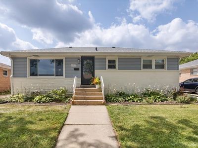 Property at 4912 Saint Paul Ct, Hillside, IL