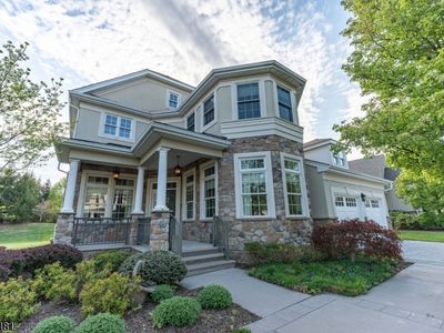19 Betsy Ross Dr