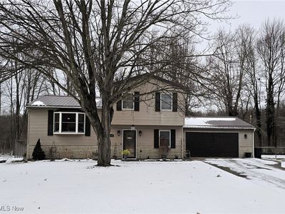 Property at 9155 Linden Cir, Windham, OH