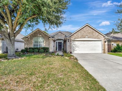 1718 Buckingham Dr