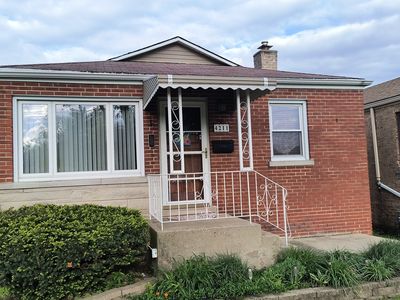 4211 East Ave