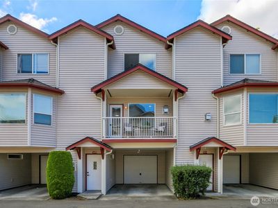 8823 Holly Drive #520