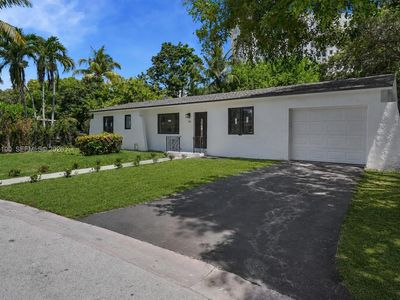 211 Washington Dr