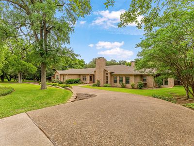 3201 Edward Dr