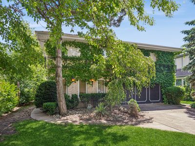2419 Lake Ave
