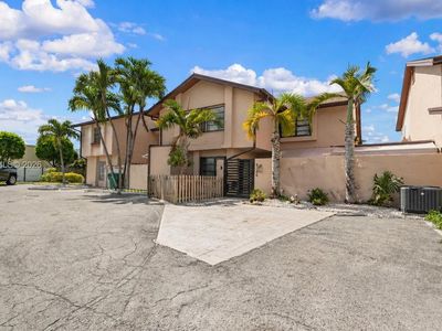 8186 NW 98th Ln #123