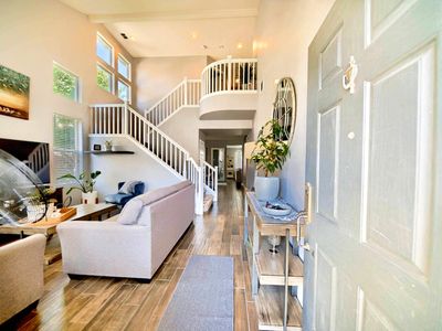 3227 Cathleen Ln