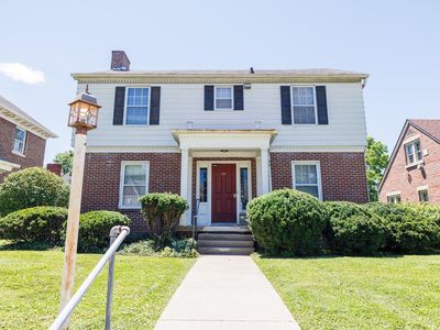 326 S Eagleson Ave
