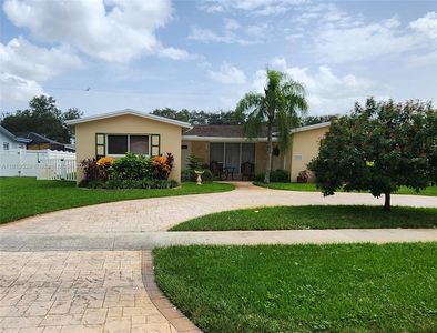 8962 SW 52nd Pl