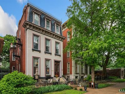 2012 Lafayette Ave