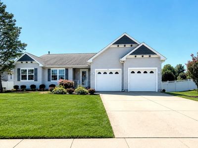 14 Briarwood Ln