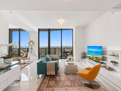 1000 Brickell Plz #Penthouse 6106