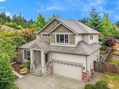 3606 Monterey Court NE