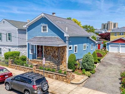 36 McGowan St