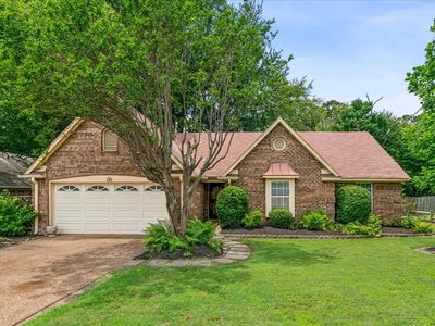 895 Cully Rd