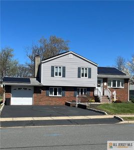 206 Oak Manor Pkwy