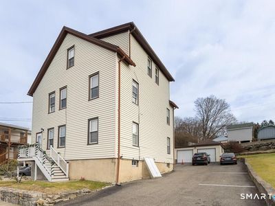 38 North Spring Street