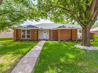 713 Bridgewater Ln