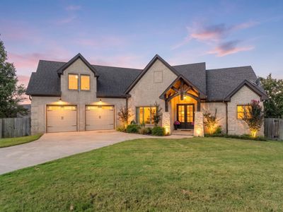 3101 Stonehill Dr