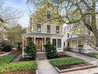 6 Forest St