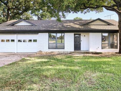 821 Oakwood Ave