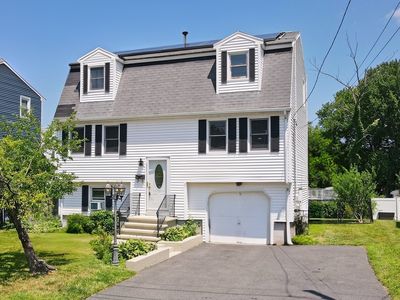 61 Rollins St