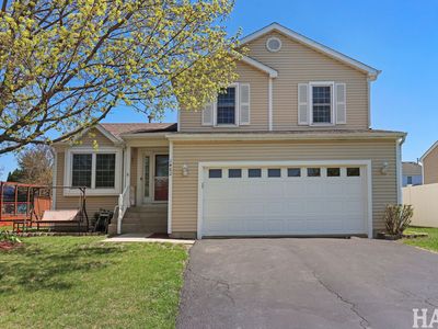 1462 Carriage Ln