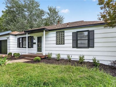 Property at 6201 Cedar St, Mission, KS