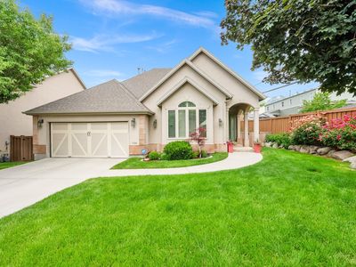 7195 S Villandrie Ln E