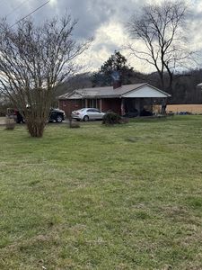 1711 N Grundy Quarles Hwy