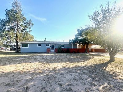 1205 E Yeso Dr