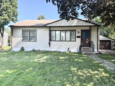 2012 Brookview Dr