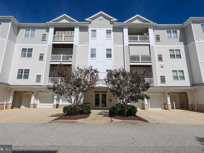 23520 F D R Blvd Unit 204