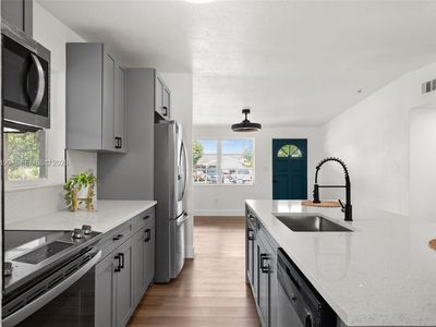 Property at 9596 Groveland St, Seminole, FL
