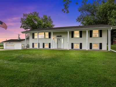 Property at 7405 Beverly Rd SW, Fairfax, IA